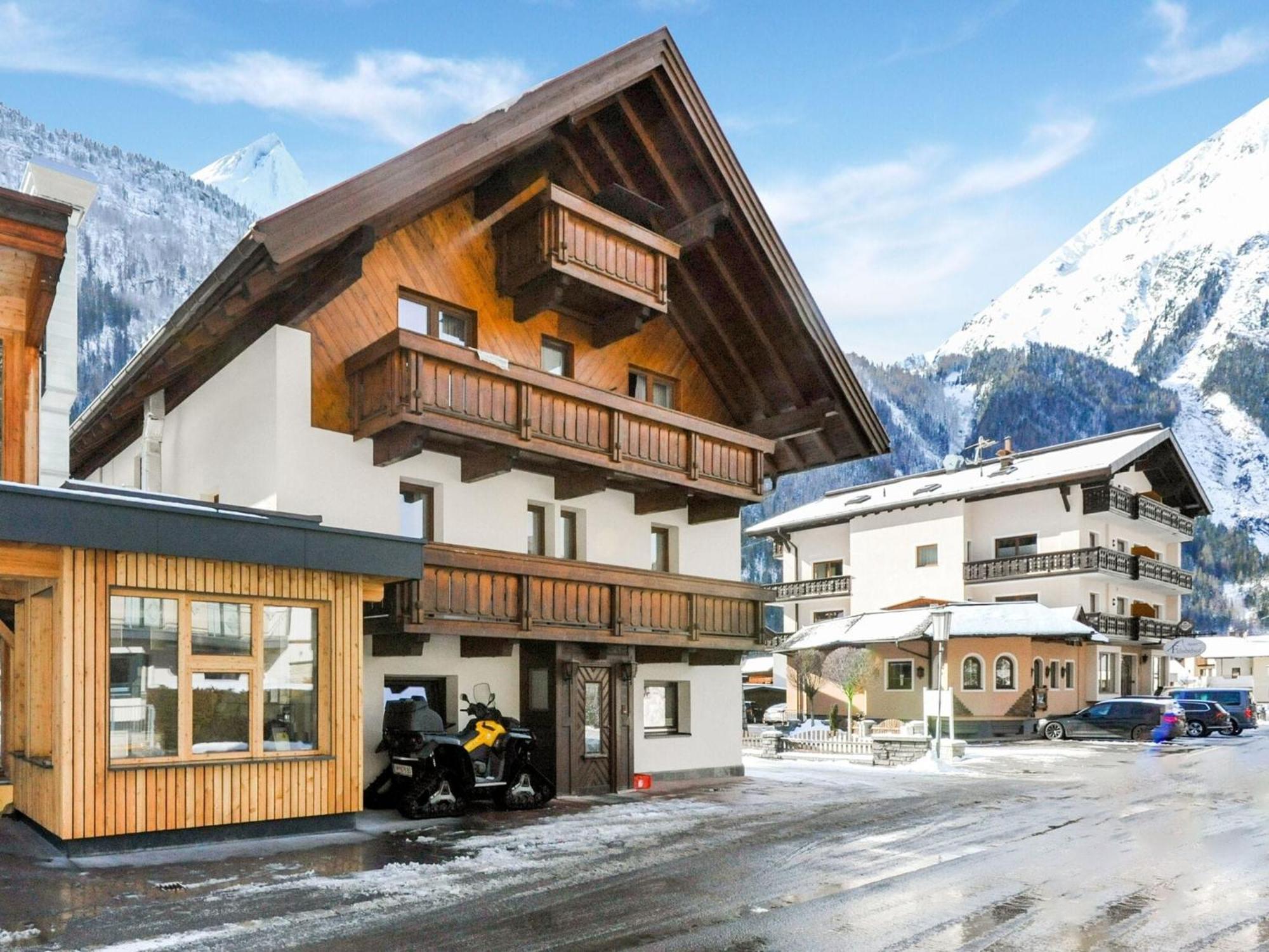 Comfortable In L Ngenfeld With Storage Apartment Langenfeld