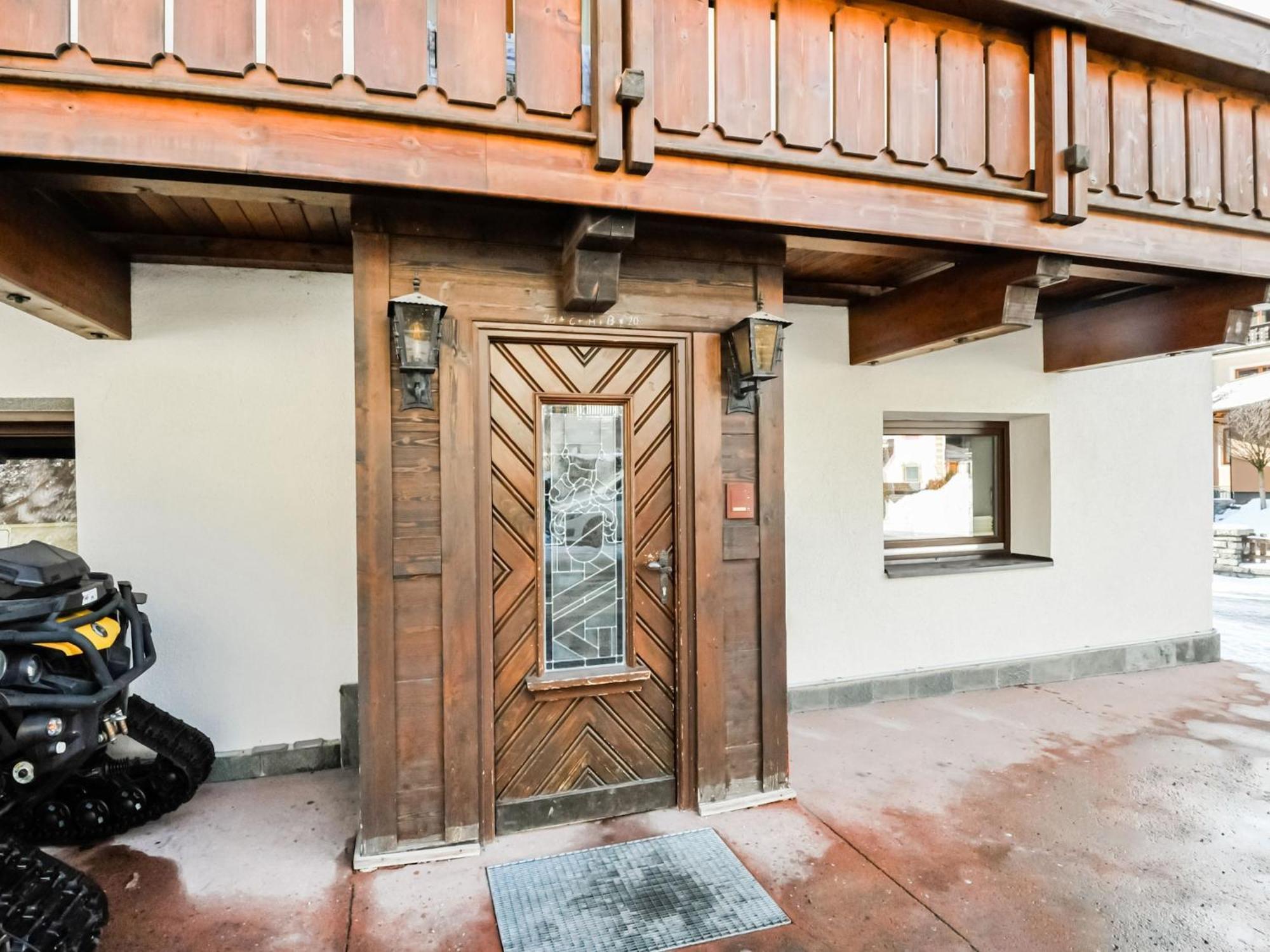 Apartment Comfortable In L Ngenfeld With Storage
